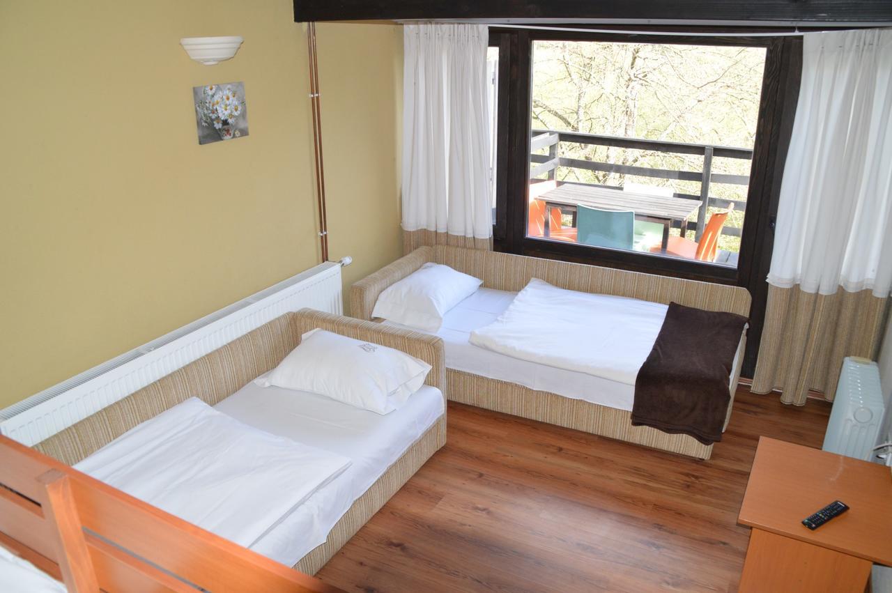 Bungalows Plivsko jezero Jajce Exterior foto