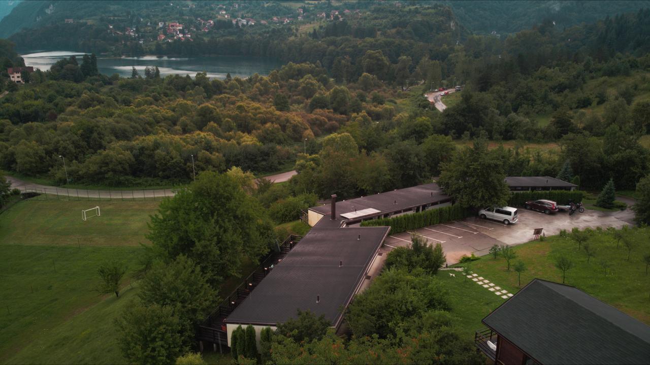 Bungalows Plivsko jezero Jajce Exterior foto