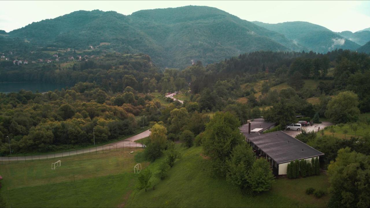 Bungalows Plivsko jezero Jajce Exterior foto